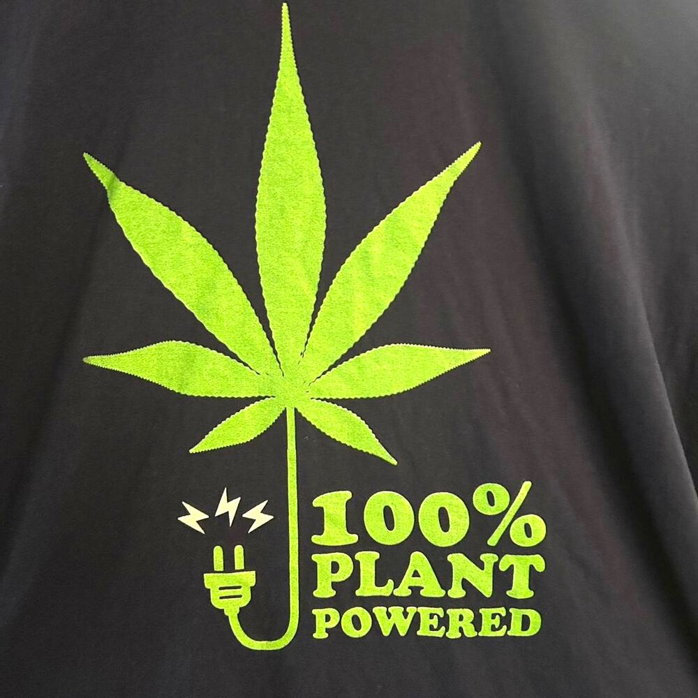 Plant Powered Graphic Tee 2XL Black Green Leaf Vegan Stoner Streetwear MaryJane - Picture 2 of 5